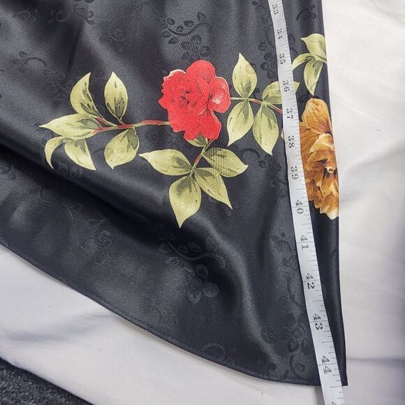 NEW VINTAGE 90s deadstock black dark floral nightgown and robe M - Picture 9 of 11